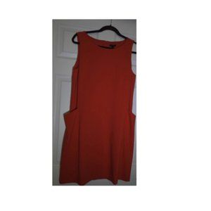 Ann Taylor Lined REd dress, 2 pockets, size medium New never worn